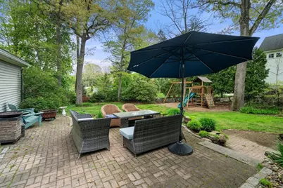 98 Brook Street, Wellesley, MA 02482 - Photo 2