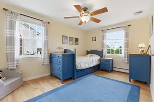 66 Phillips Cir, Waltham, MA 02452 - Photo 18