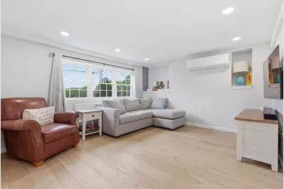 66 Phillips Cir, Waltham, MA 02452 - Photo 22