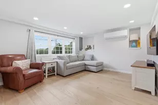 66 Phillips Cir, Waltham, MA 02452 - Photo 22