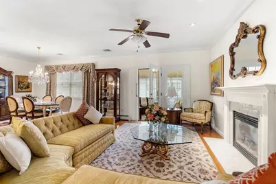 20 Russell Farm Dr #19, Methuen, MA 01844 - Photo 8