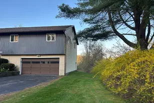 83 Fort Hill Ave, Pittsfield, MA 01201 - Photo 2