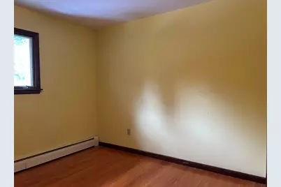 83 Fort Hill Ave, Pittsfield, MA 01201 - Photo 22