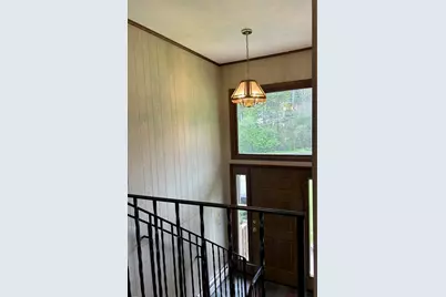 83 Fort Hill Ave, Pittsfield, MA 01201 - Photo 8