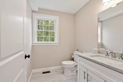 10 West St, Wilmington, MA 01887 - Photo 10