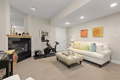 923 Lagrange St #0, Boston, MA 02132 - Photo 6