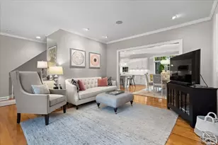 923 Lagrange St, Boston, MA 02132 - Photo 10