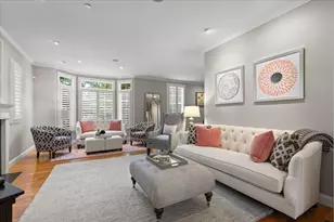 923 Lagrange St, Boston, MA 02132 - Photo 4