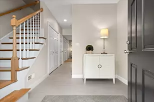 923 Lagrange St, Boston, MA 02132 - Photo 2