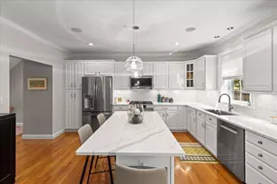 923 Lagrange St, Boston, MA 02132 - Photo 6