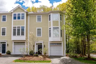923 Lagrange St, Boston, MA 02132 - Photo 32