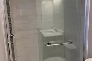843 E 5th St, Boston, MA 02127 - Photo 16