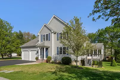 2 Cpl Charles J McMahon Dr, Woburn, MA 01801 - Photo 2