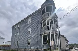 212 Brightman St, Fall River, MA 02720 - Photo 12