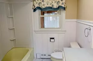 200 Seymour St, New Bedford, MA 02744 - Photo 12