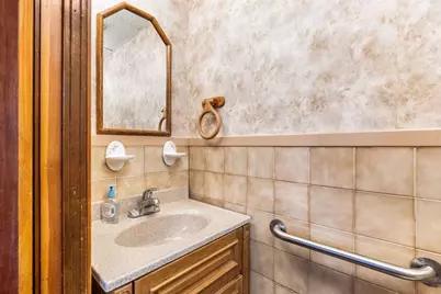 9 Cleveland Ave., Saugus, MA 01906 - Photo 20