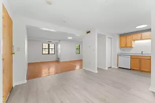 35 Eagle Ave, Brockton, MA 02301 - Photo 4