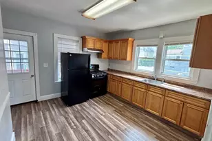 492 Main St, Medford, MA 02155 - Photo 1