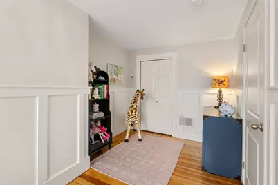 2 Lexington St, Boston, MA 02129 - Photo 12