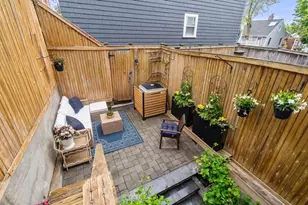 2 Lexington St, Boston, MA 02129 - Photo 20