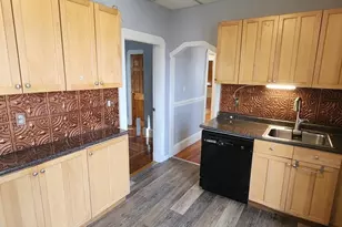 541 Bennington, Boston, MA 02128 - Photo 4