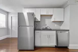53 Greenbrier St, Boston, MA 02124 - Photo 6