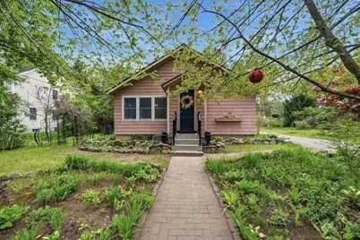 29 Summer St, Sudbury, MA 01776 - Photo 2