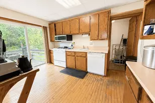 439 Newport Rd, Hull, MA 02045 - Photo 6