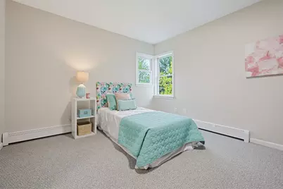 21 Stanley Ave, Taunton, MA 02780 - Photo 18