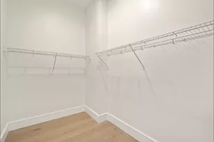 301 Border St, Boston, MA 02128 - Photo 14