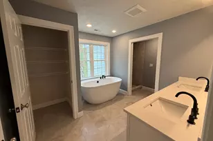 64 Deanna Dr, Holden, MA 01520 - Photo 18