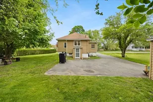 86 Hart St, Taunton, MA 02780 - Photo 6