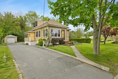 86 Hart St, Taunton, MA 02780 - Photo 2