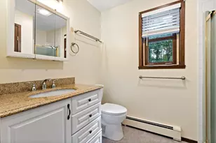 163 Quanapoag Rd, Freetown, MA 02717 - Photo 18