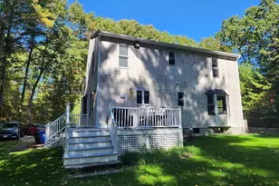 163 Quanapoag Rd, Freetown, MA 02717 - Photo 4