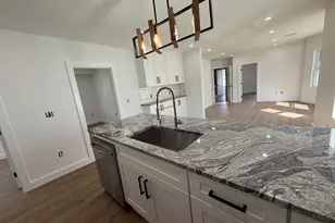 94-96 Francis St, Everett, MA 02149 - Photo 8