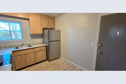 5 Waldemar Ave #1, Boston, MA 02128 - Photo 2