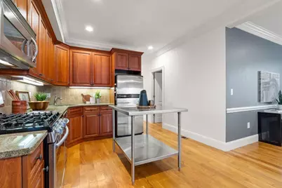 215 L Street #1, Boston, MA 02127 - Photo 6