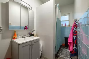 25 Canton St, Worcester, MA 01610 - Photo 32