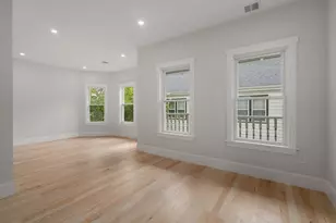 32 Manning St, Medford, MA 02155 - Photo 12