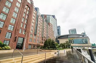 100 Lovejoy, Boston, MA 02114 - Photo 14