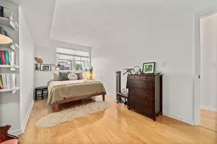 11 Marion St, Boston, MA 02131 - Photo 14