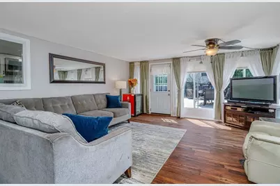 1084 Main Street, Leominster, MA 01453 - Photo 24