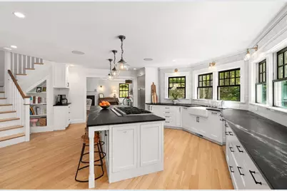 153 Ridgeway Rd, Weston, MA 02493 - Photo 8