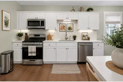 72 Wellington Hill St, Boston, MA 02126 - Photo 20