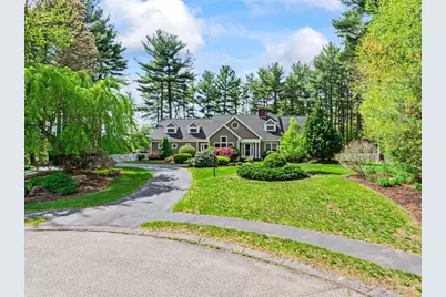 33 Smallwood Cir, Boylston, MA 01505 - Photo 1