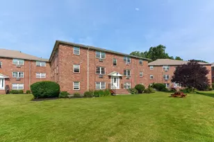 4 Colonial Village Dr, Arlington, MA 02474 - Photo 1
