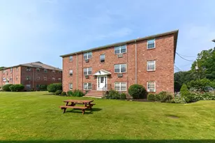 4 Colonial Village Dr, Arlington, MA 02474 - Photo 24