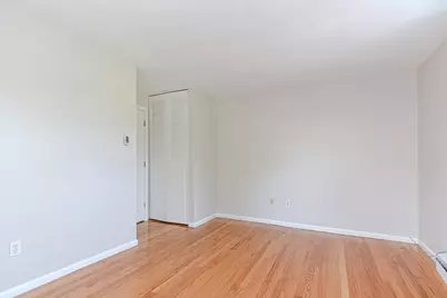 4 Colonial Village Dr #9, Arlington, MA 02474 - Photo 16