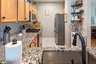 102 Lordvale Blvd, Grafton, MA 01536 - Photo 12